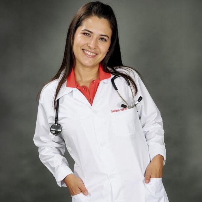 Dra. Tatiane Colman